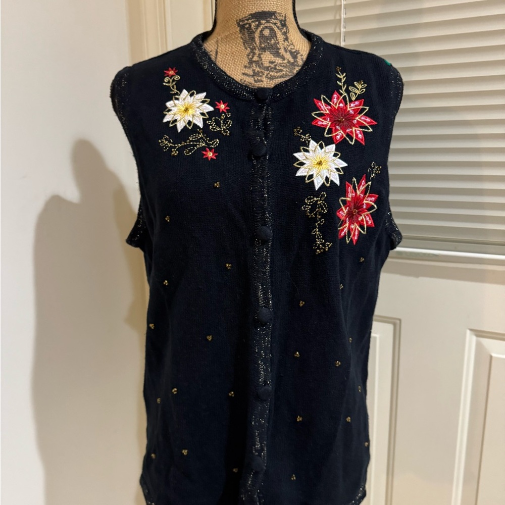 Merry & Bright Black Sleeveless Embroidered Poinsettia Knit Vest size L